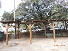 Construção de cobertura para veículos oficiais na Unidade Antigo Bom Pastor