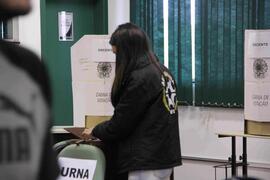 Votação do segundo turno da Consulta Prévia