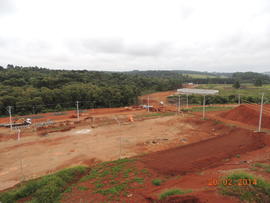 Terraplenagem, drenagem pluvial e pavimentação das vias internas – Campus Chapecó