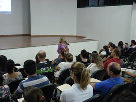 Apresentação pesquisa ensino médio noturno em Chapecó