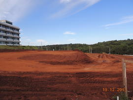 Terraplenagem, drenagem pluvial e pavimentação das vias internas – Campus Chapecó