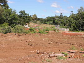 Terraplenagem, drenagem pluvial e pavimentação das vias internas – Campus Chapecó